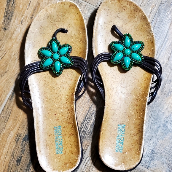 Kenneth Cole Reaction Sandles SIZE 8.5M - Picture 1 of 3